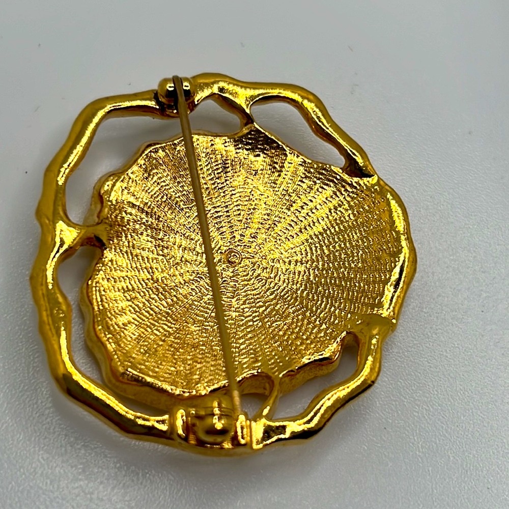Avon Pink & Gold Pansy Trimmed Brooch. - Picture 2 of 6